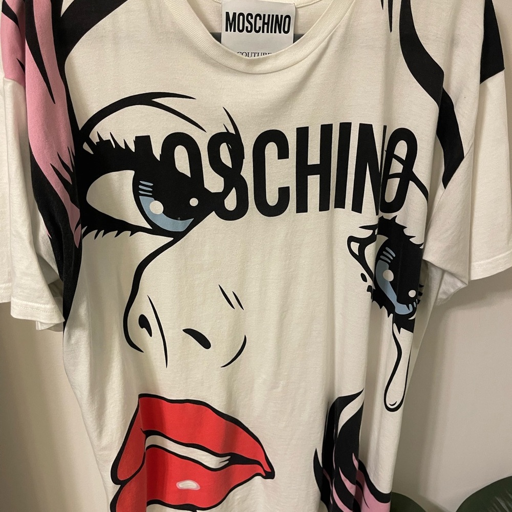 Women’s oversized Moschino T-Shirt